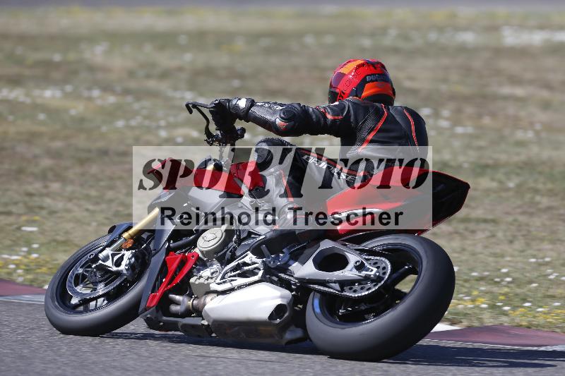 /36 08.08.2026  Pluess Motosport ADR/Freies Fahren/415